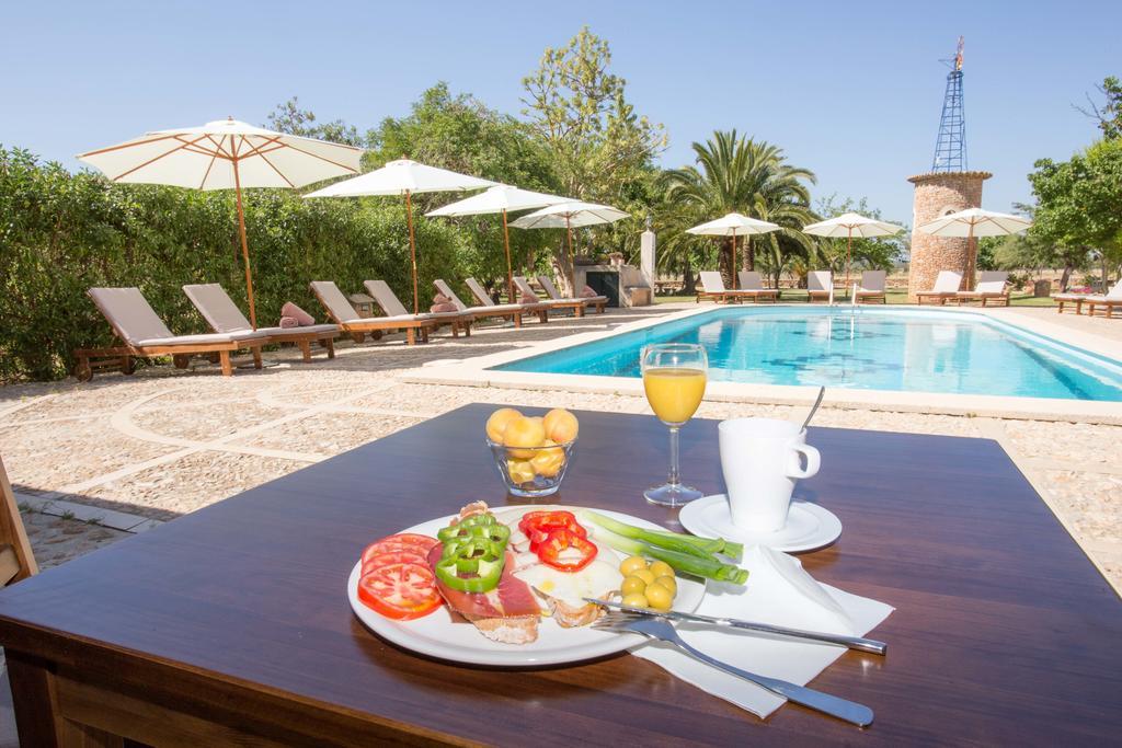 Agroturismo Es Quatre Cantons Binissalem Luaran gambar