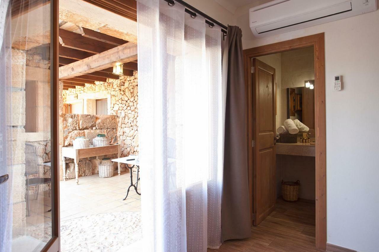 Agroturismo Es Quatre Cantons Binissalem Luaran gambar