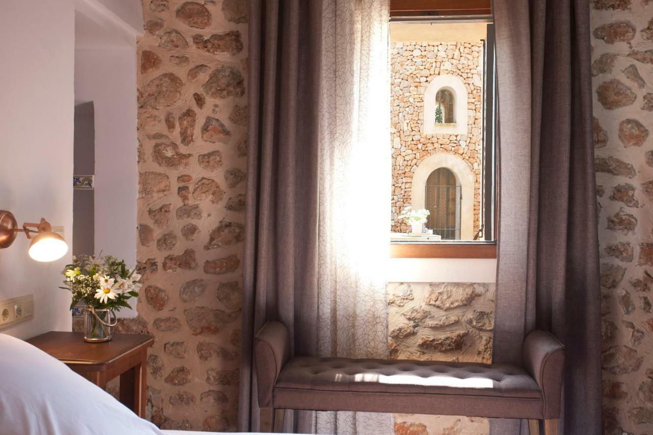 Agroturismo Es Quatre Cantons Binissalem Luaran gambar