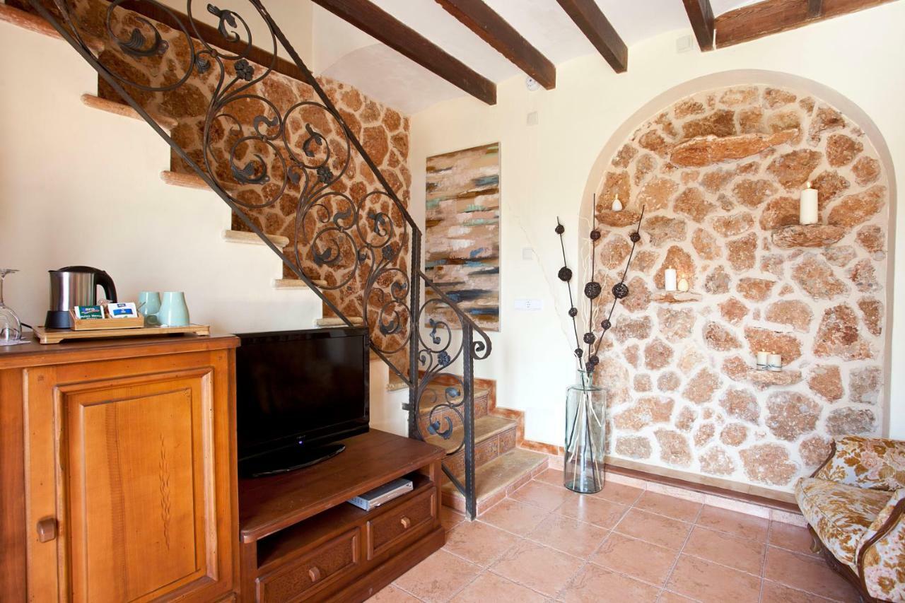 Agroturismo Es Quatre Cantons Binissalem Luaran gambar