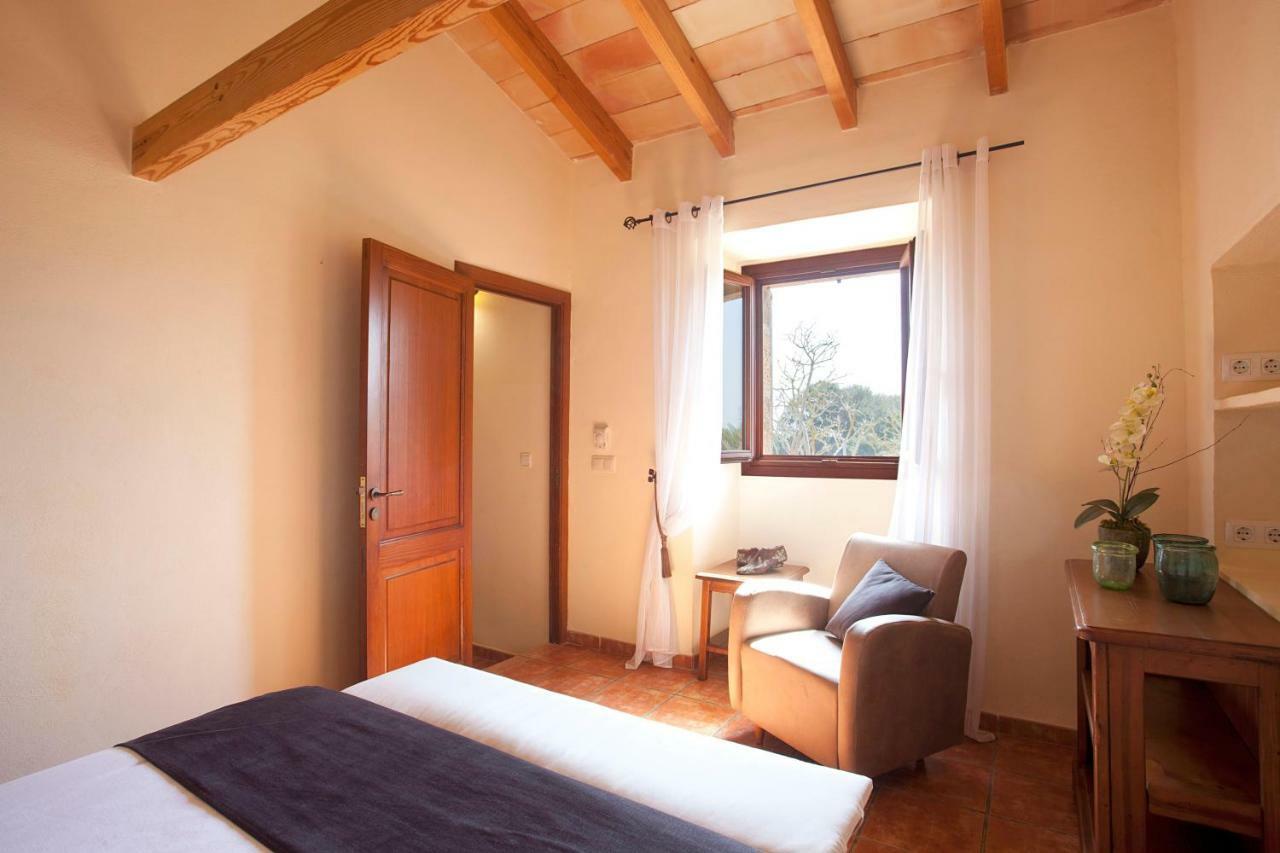 Agroturismo Es Quatre Cantons Binissalem Luaran gambar