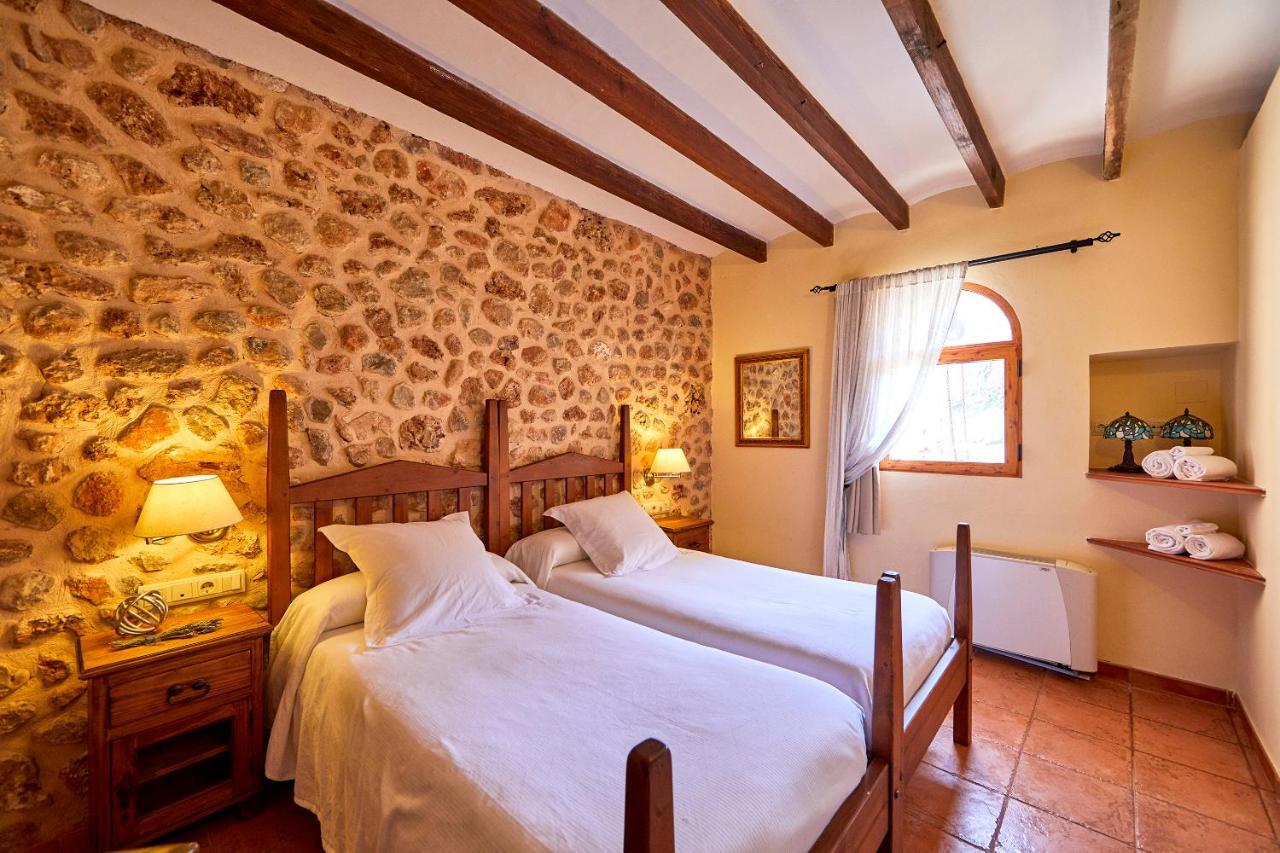 Agroturismo Es Quatre Cantons Binissalem Luaran gambar