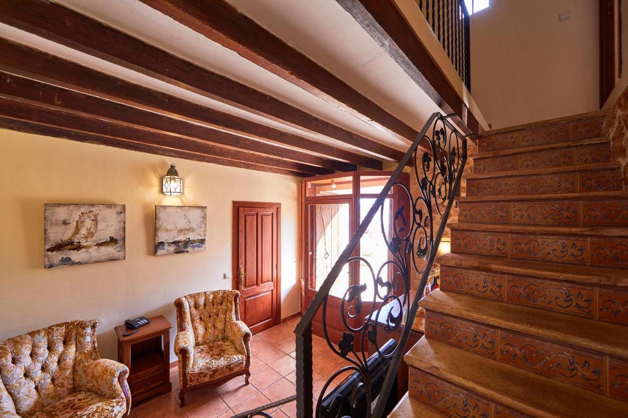 Agroturismo Es Quatre Cantons Binissalem Luaran gambar